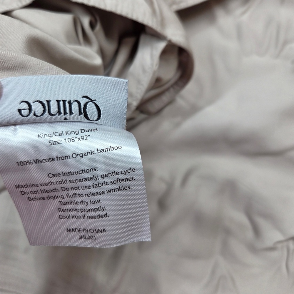 NWT QUINCE Bamboo Duvet Cover Set King/Cal King Sand 6849 - Picture 9 of 11